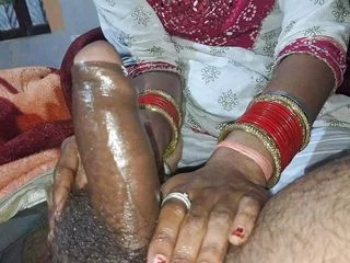 Bhabhi Xshika Massaged untill cum Heavy desi load of shit